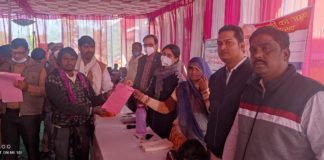 प्रशासन गांवो के संग अभियान के तहत शिविर का आयोजन किया