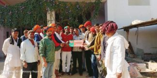 भारतीय जनता पार्टी ने युवा मोर्चा उपाध्यक्ष के निवास स्थान पर कमल पटीका लगाई