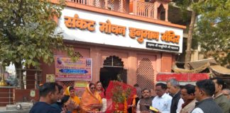 तुलसी पूजन दिवस पर धर्म रक्षा वाहिनी द्वारा सामूहिक तुलसी पूजन के साथ किया तुलसी के 350 पौधो का नि:शुल्क वितरण