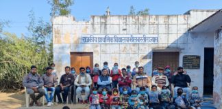 नई राज्यास में मकर क्रांति के उपलक्ष पर स्वेटर वितरण