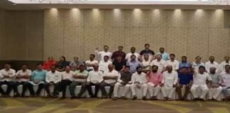 क्या हनुमान चालीसा ने विचलित किया चालीस विधायकों को?