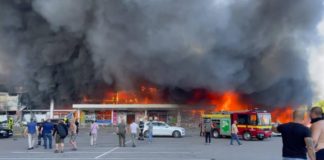 शॉपिंग मॉल पर मिसाइल अटैक, 16 की मौत 59 से ज्यादा लोग घायल