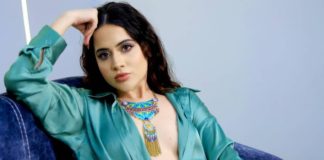 उर्फी जावेद ने फिर अपनी अतरंगी ड्रेस से मचाई सनसनी, फैंस बोले- हॉटनेस उफ्फ