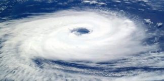 ओडिशा-बंगाल में चक्रवाती तूफान दाना का भारी असर, स्पीड 110 से घटकर 10kmph हुई, जानें अबतक का पूरा अपडेट