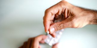 मर्दों के लिए आ गया गर्भनिरोधक इंजेक्शन, जानें इस प्रकिया के बारें सबकुछ