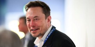 एलन मस्क पहला AI प्रोडक्ट करेंगे लॉन्च, चैट जीपीटी और गूगल वार्ड को देगा टक्कर