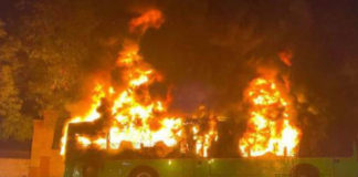 बस में आग, 13 लोग जिंदा जले, बस का रजिस्ट्रेशन एक्सपायर, यहां भी निकला BJP कनेक्शन, देखें VIDEO