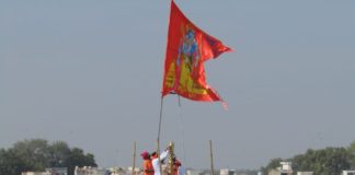 श्री राम मंदिर में शिखर कलश स्थापना कलश शोभा यात्रा