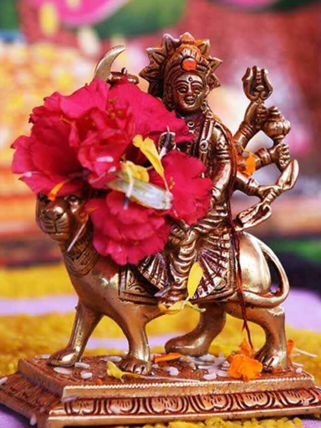 चैत्र नवरात्रि 2024: इस मंत्र से करें मां दुर्गा की पूजा