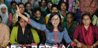 विधानसभा में ऐसा क्या बोल गए केजरीवाल, फिर भड़की स्वाति मालीवाल, देखें VIDEO