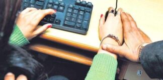 ‘ऑफिस में भी करें सेक्स…’, जानिए क्यों सुर्खियों में आया सरकार का अजीबोगरीब फरमान