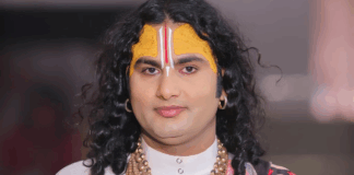 25 साल की लड़कियों पर अनिरुद्धाचार्य ने दिया अश्लील बयान, मथुरा में बवाल, देखिए VIDEO