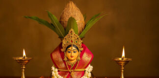 Varalakshmi Vratam: दक्षिण भारत में धूम, आज वरलक्ष्मी व्रतम की पूजा से गूंजेंगे घर-आंगन, जानें महत्व?