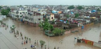 India Floods: पंजाब, राजस्थान से लेकर हिमाचल तक सब बाढ़ में तबाह, देखिए ये VIDEO