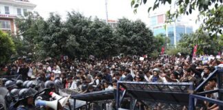Nepal Protest: नेपाली संसद में GenZ की घुसपैठ, 18 की मौत, 200 घायल, जानिए पूरा मामला?