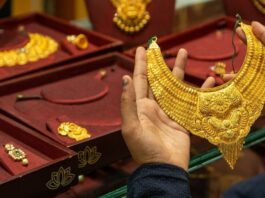 सोना चांदी खरीदना अब कितना महंगा? सरकार ने बढ़ाई 15 फीसदी इंपोर्ट ड्यूटी