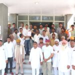 स्वीकृत आम रास्ता बंद करने का आरोप, किसानों में रोष