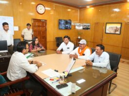 चैत्र नवरात्र मेले की व्यवस्थाओं को लेकर मां भद्रकाली क्षेत्र विकास सेवा समिति का जिला कलेक्टर को ज्ञापन