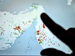LPG ला रहे 2 भारतीय जहाजों ने Strait of Hormuz पार किया, जानिए क्या-क्या आ रहा है भारत?