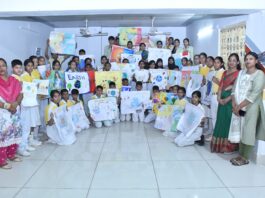 पृथ्वी दिवस पर भव्य पोस्टर प्रतियोगिता का आयोजन