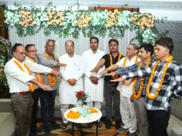 होलसेल फुटवियर एसोसिएशन की नई कार्यकारिणी ने ली शपथ