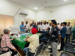 27 सूत्रीय मांगों को लेकर विद्युत कर्मियों का ज्ञापन