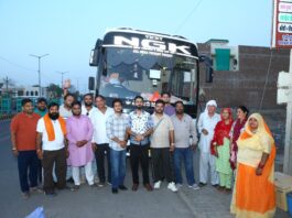 जय महाकाल के जयकारों के साथ रवाना हुई श्री नीम करौली सेवा समिति की चौथी धर्मयात्रा