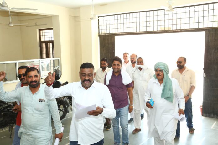 04_Sharab Thekedar (1)