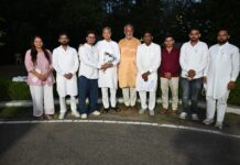 पूर्व मुख्यमंत्री अशोक गहलोत से शिष्टाचार भेंट, जनहित के मुद्दों पर हुई चर्चा