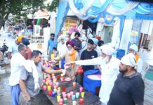 गुरु अर्जुन देव जी के शहीदी दिहाड़े पर डाले श्री अखण्ड पाठ के भोग