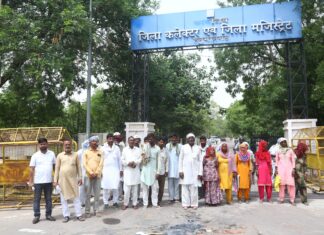कॉलोनीवासियों ने भूखंड पर जबरन कब्जे के प्रयास का लगाया आरोप