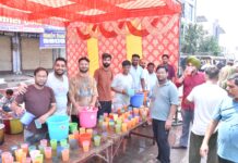 द्वाद्वशी पर श्री श्याम युवा जल सेवा समिति ने लगाई छबील