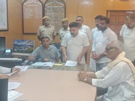 शिक्षा में पारदर्शिता और युवाओं के अधिकारों को लेकर राष्ट्रपति के नाम सौंपा ज्ञापन