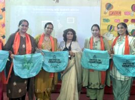 मदर क्लब में अभिभावकों ने साझा किए अनुभव, बच्चों के सर्वांगीण विकास पर हुआ मंथन