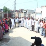 बिजली संकट पर फूटा वार्डवासियों का गुस्सा, विद्युत विभाग के खिलाफ की नारेबाजी