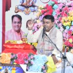 श्री शिव महापुराण कथा में उमड़ रही श्रद्धालुओं की भीड़