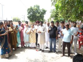वार्ड 51 से निर्दलीय उम्मीदवार पवन कुमार गर्ग ने दाखिल किया नामांकन