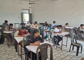 मनस्वी अभियान के तहत नशा मुक्ति पर पोस्टर प्रतियोगिता आयोजित
