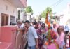 वार्ड 24 में भाजपा प्रत्याशी गजेंद्र सिंह का तूफानी जनसंपर्क