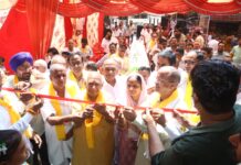 विधायक गणेशराज बंसल टीम की प्रत्याशी संतोष बंसल के चुनाव कार्यालय का उद्घाटन*