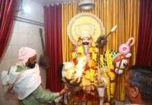 भक्ति और आस्था का उमड़ा सैलाब