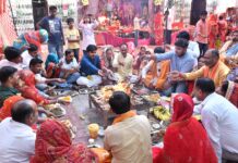 हवन-यज्ञ, कन्या पूजन व विशाल भंडारे में उमड़े श्रद्धालु, देवी मां के जयकारों से गूंजा मिथिला कॉलोनी क्षेत्र