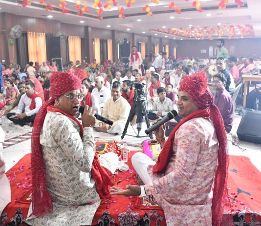 माता पल्लूवाली के मंगल पाठ में गूंजे भक्ति के स्वर, उमड़े श्रद्धालु