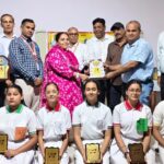 राष्ट्रीय समूह गान प्रतियोगिता में एसआरएम स्कूल की टीम रही विजेता